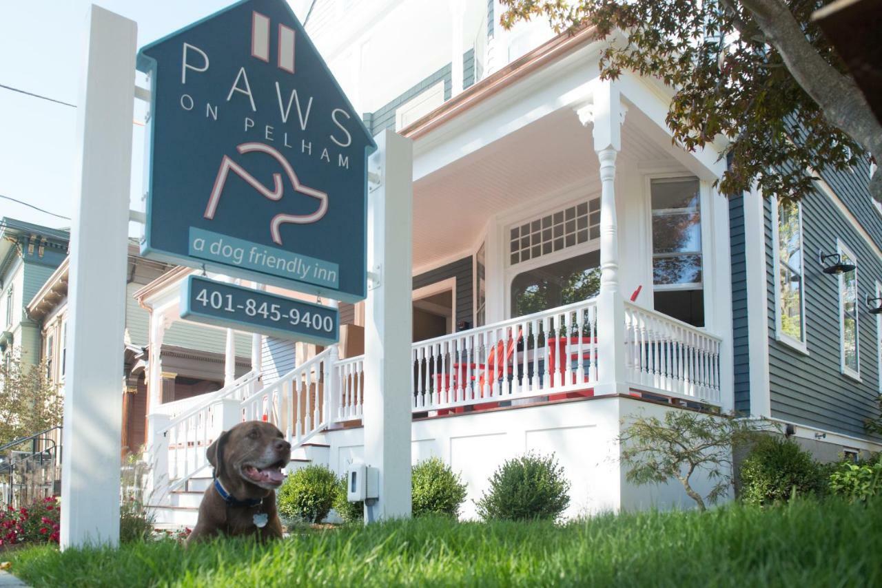 Paws On Pelham (Adults Only) Bed & Breakfast Нюпорт Екстериор снимка
